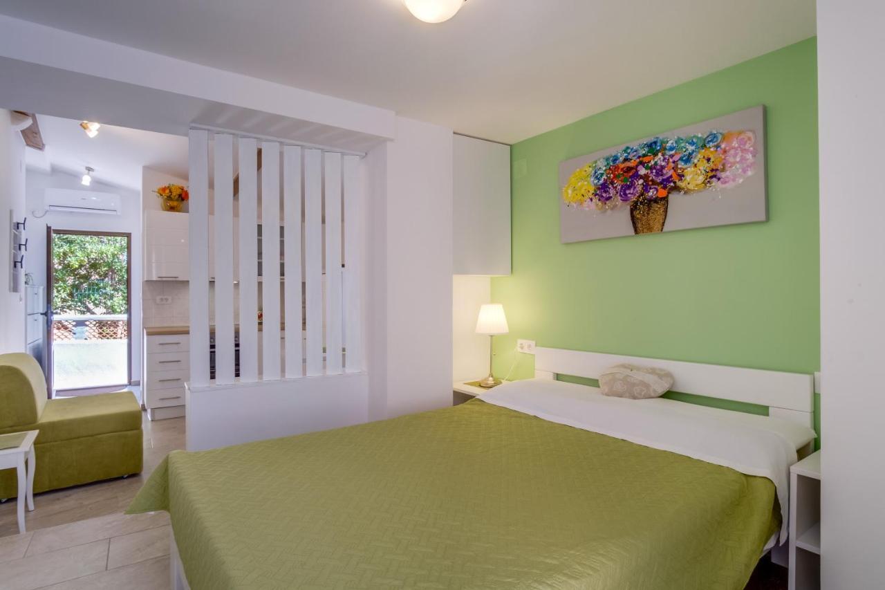 Lotta Apartment Nerezine Bagian luar foto