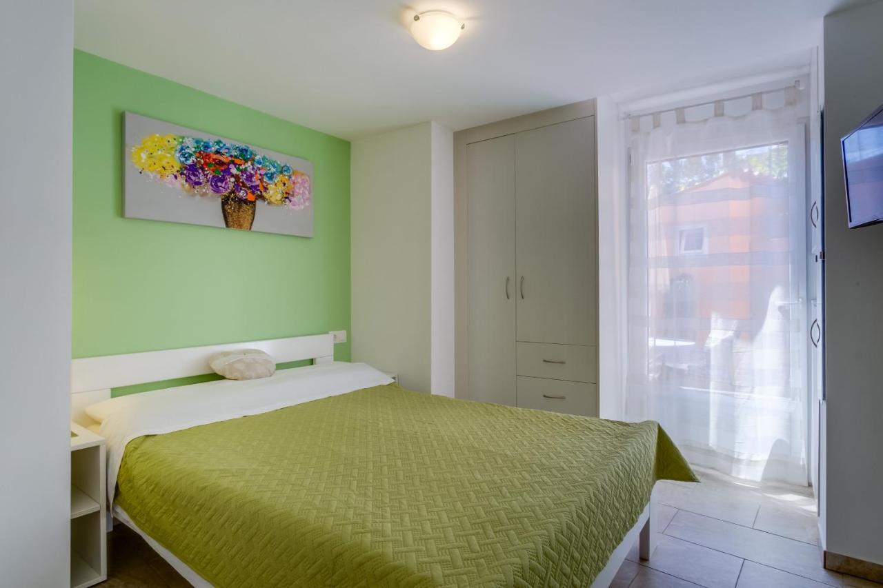 Lotta Apartment Nerezine Bagian luar foto