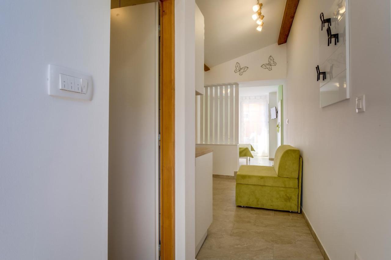 Lotta Apartment Nerezine Bagian luar foto